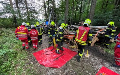 Technische Einsatzübung Personenrettung – Ausbildungsteam bereitet anspruchsvolle Übung vor!