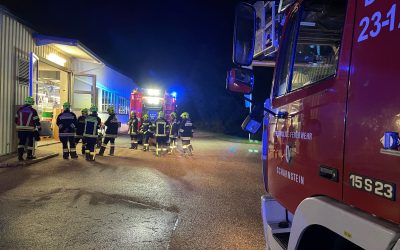 Brandmeldealarm – defekte Ölleitung verursacht Rauchentwicklung