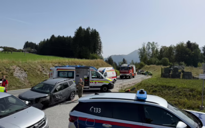 Verkehrsunfall auf der B120
